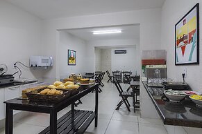 Mega Aeroporto Hotel