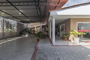 Mega Aeroporto Hotel