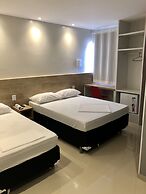 Mega Aeroporto Hotel