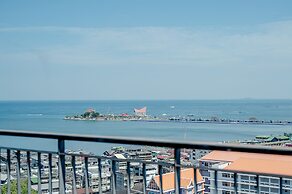 Somerset Harbourview Sri Racha