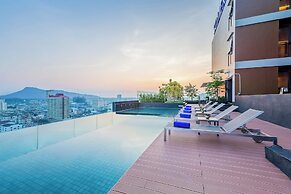 Somerset Harbourview Sri Racha