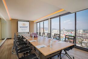 Somerset Harbourview Sri Racha