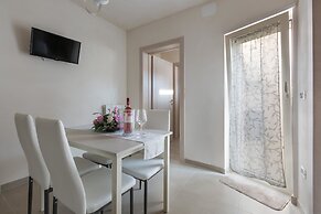 San Pancrazio Suite Apartments