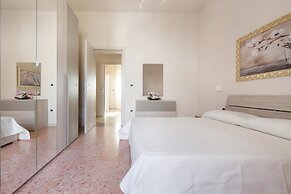 San Pancrazio Suite Apartments
