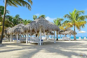 Arenas Beach Hotel
