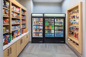 La Quinta Inn & Suites by Wyndham Houston East at Sheldon Rd