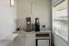 Canadas Best Value Inn Fort St. John