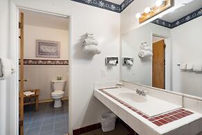 OYO Silver Spur Burns Hwy 20