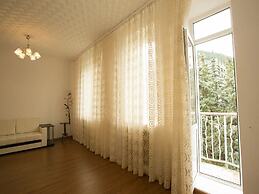 Zhemchuzhina Kavkaza