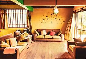 Kamaki House