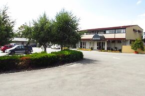 Blenheim Road Motor Lodge
