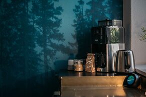 URBN Dreams - Into the Wild