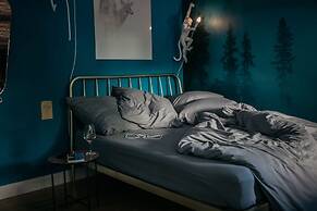 URBN Dreams - Into the Wild