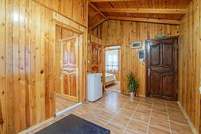 Cuhadar Ahsap Evleri