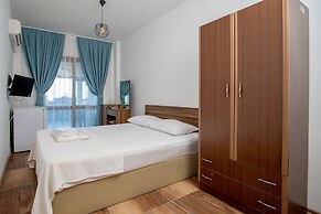 Cuhadar Ahsap Evleri