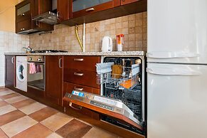 GM Sunny apartment in 15 min from Red Square