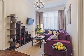 GM Apartment near historic center of Moscow
