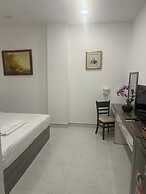 White Diamond Hotel