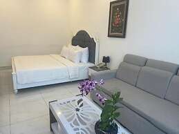 White Diamond Hotel