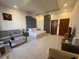White Diamond Hotel