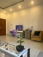 White Diamond Hotel