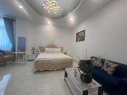 White Diamond Hotel