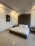 White Diamond Hotel