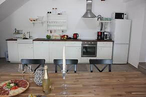 Villa Mate