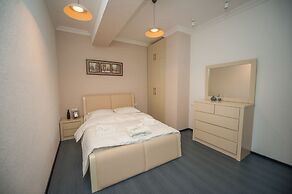 Easy Hotel