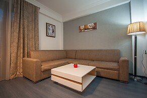 Easy Hotel