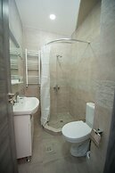Easy Hotel