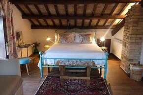 Dimora Amina B&B