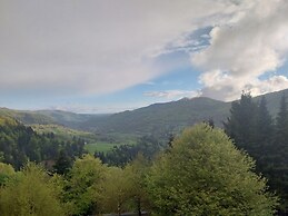 VVF Le Lioran Les Monts du Cantal, Saint Jacques des Blats