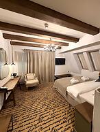 Dwór Bogucin Hotel & Restauracja