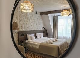 Dwór Bogucin Hotel & Restauracja