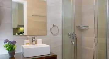 Bellevue Suites