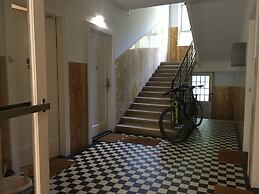 Fingerprint Tree Apartment