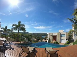 Casa de Luxo em Escarpas com 5 suítes