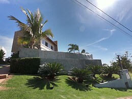 Casa de Luxo em Escarpas com 5 suítes