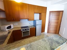 Paradise Palms Seaview Apartment