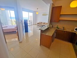 Paradise Palms Seaview Apartment