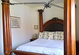 Lackford Lakes Barns