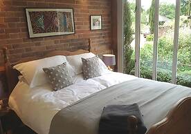 Lackford Lakes Barns