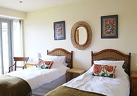 Lackford Lakes Barns