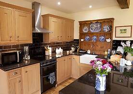 Lackford Lakes Barns