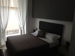 MB95 Mezzocannone Luxurious B&B