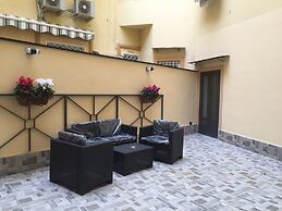 MB95 Mezzocannone Luxurious B&B