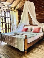 Mistica Island Hostel