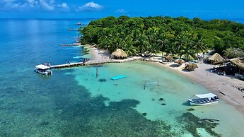 Mistica Island Hostel