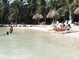 Mistica Island Hostel